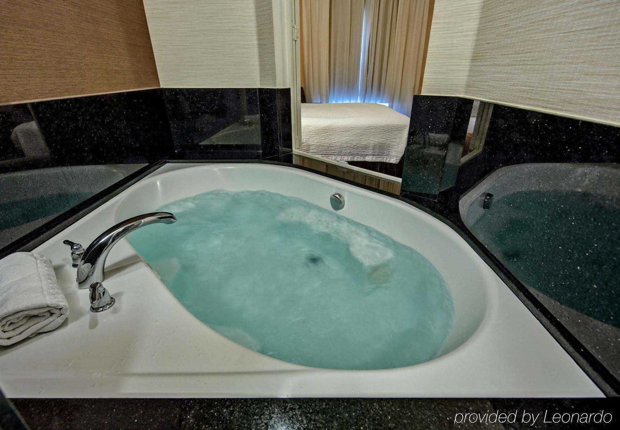 Fairfield Inn And Suites By Marriott Oklahoma City Airport Екстериор снимка